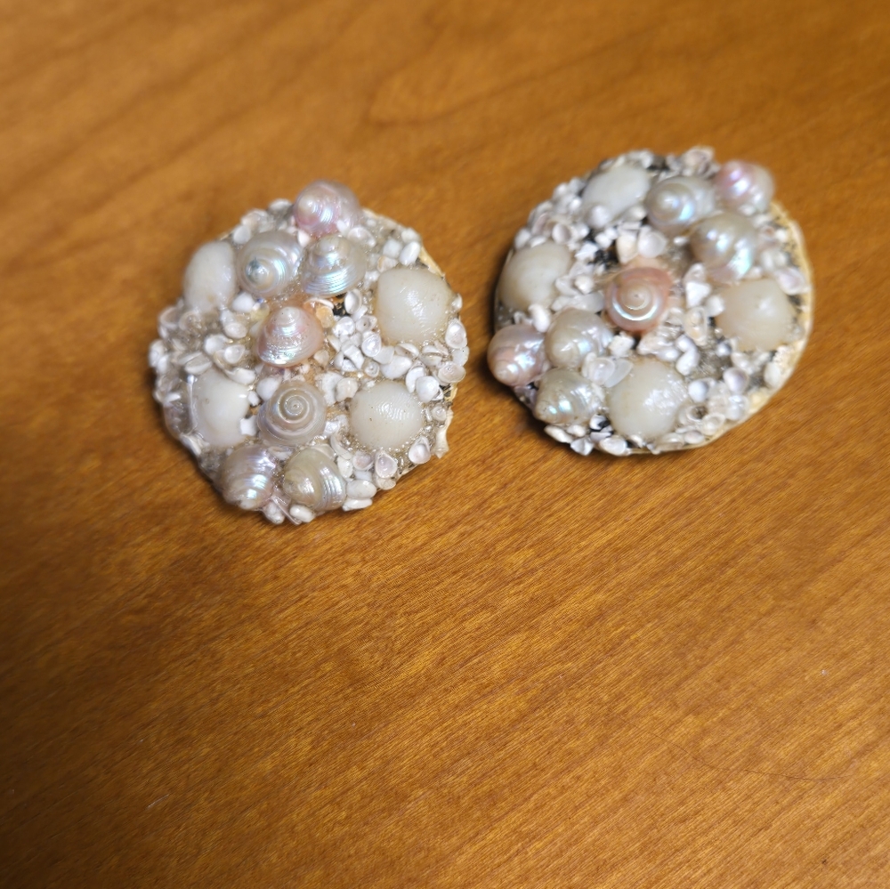 Vintage Elegant Pearl Cluster Earrings